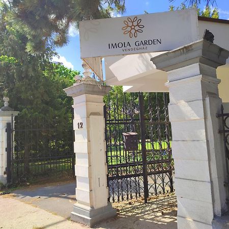 Imola Garden Vendeghaz Hotel Balatonfured Bagian luar foto